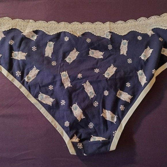Torrid Curve NWT Plus Size 2 (18/20) Hipster Panty Abominable Snowman Yeti Rare - Picture 6 of 10